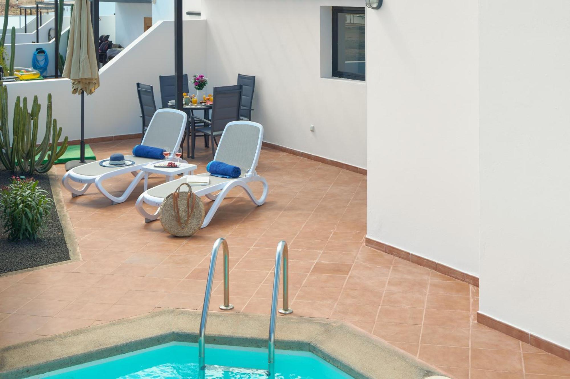 Maria De Timanfaya - Sea And Mountains Views, Pool, Wifi, 15 Minutes Walk To Marina Rubicon *