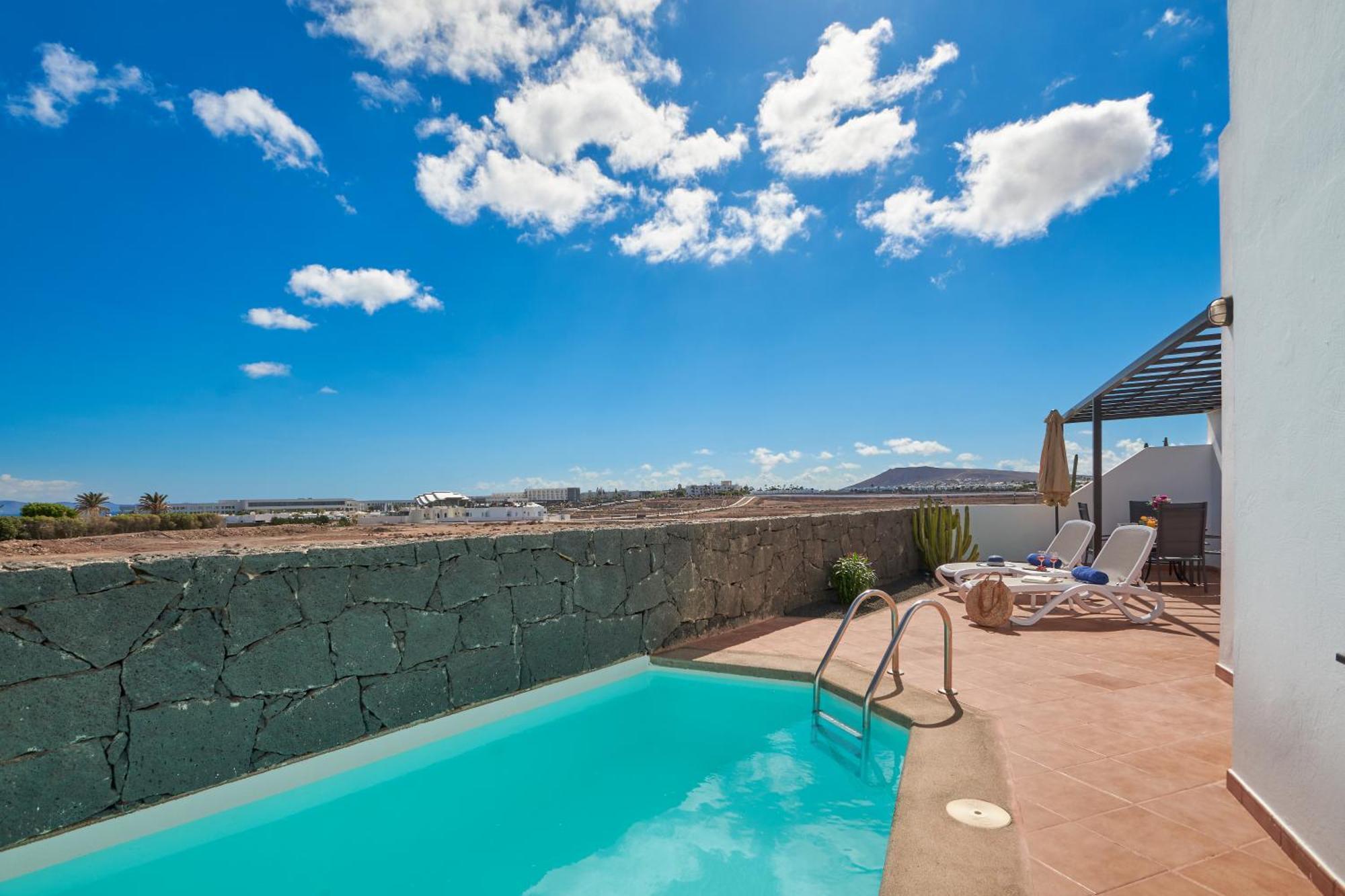 Maria De Timanfaya - Sea And Mountains Views, Pool, Wifi, 15 Minutes Walk To Marina Rubicon Ferienhaus
