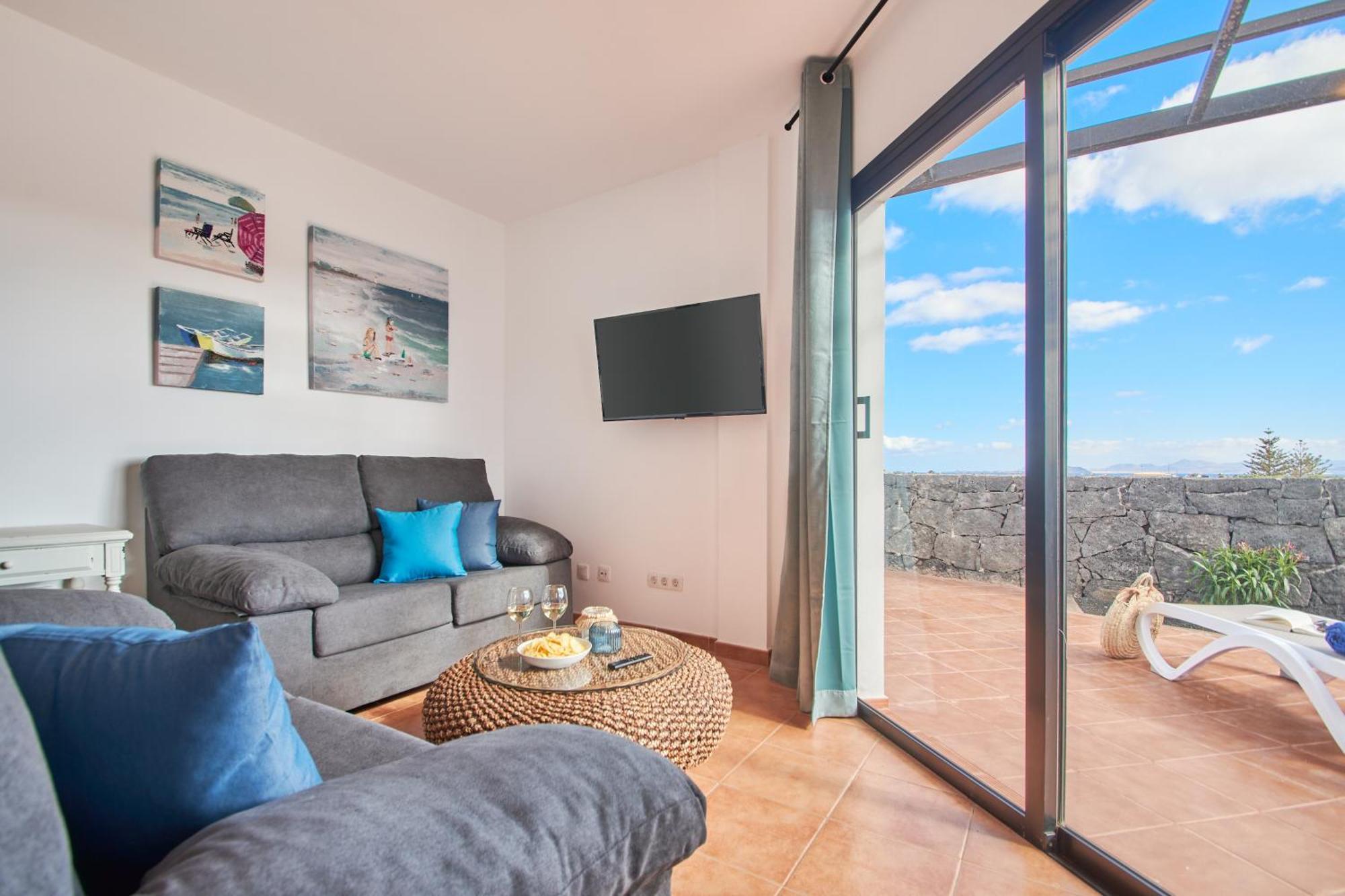 Maria De Timanfaya - Sea And Mountains Views, Pool, Wifi, 15 Minutes Walk To Marina Rubicon Dom wakacyjny