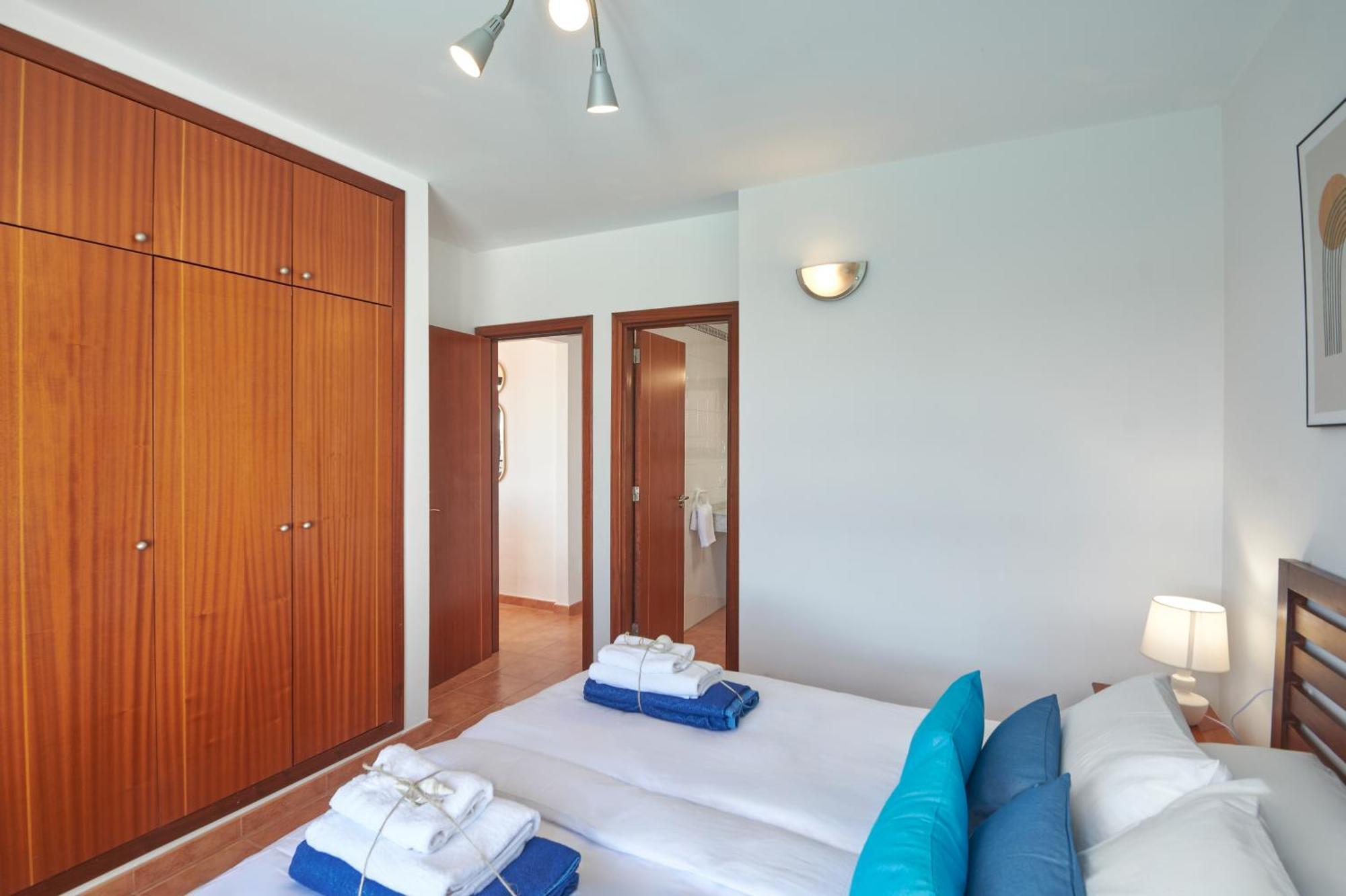 Maria De Timanfaya - Sea And Mountains Views, Pool, Wifi, 15 Minutes Walk To Marina Rubicon Ferienhaus