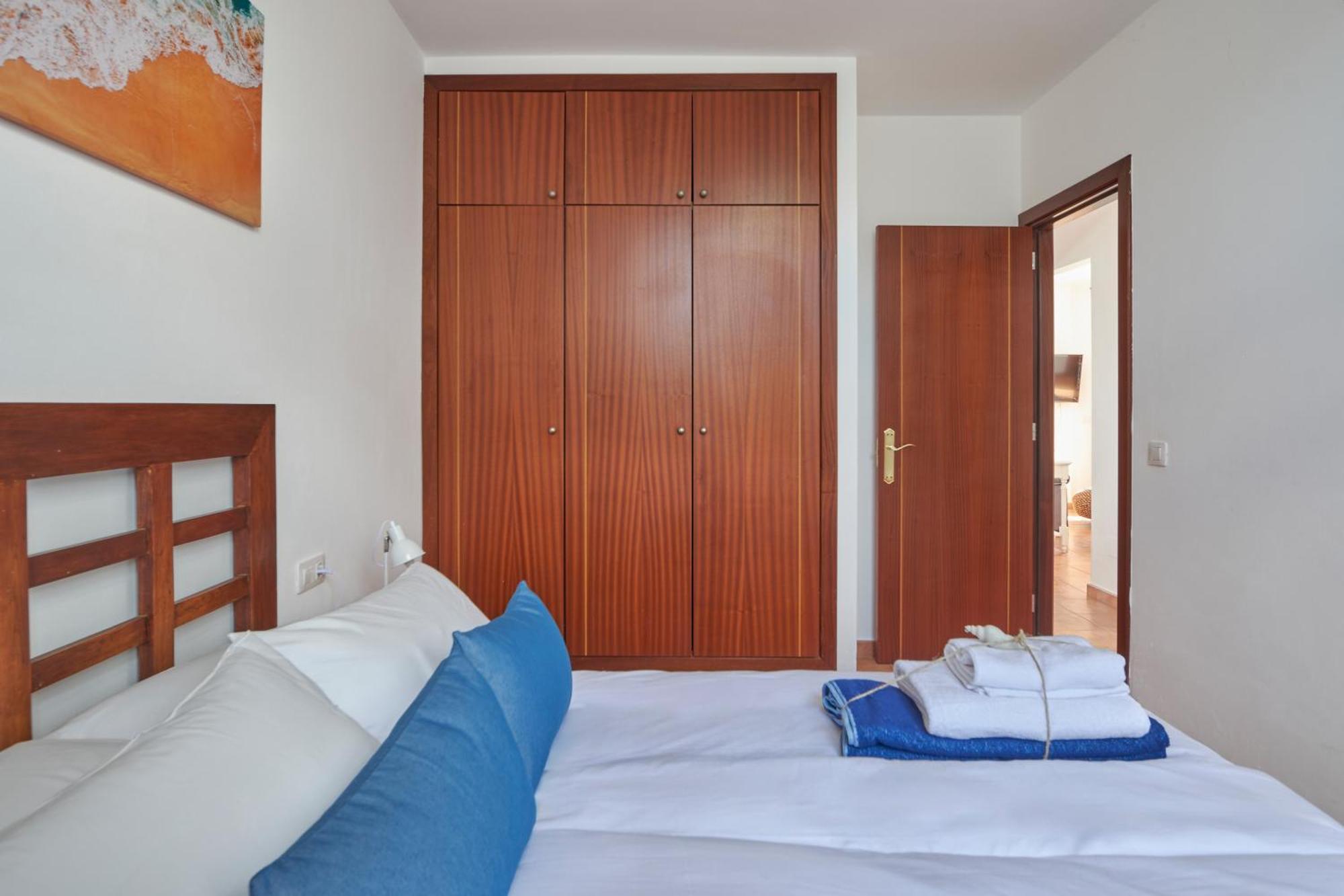 Ferienhaus Maria De Timanfaya - Sea And Mountains Views, Pool, Wifi, 15 Minutes Walk To Marina Rubicon Playa Blanca (Lanzarote)