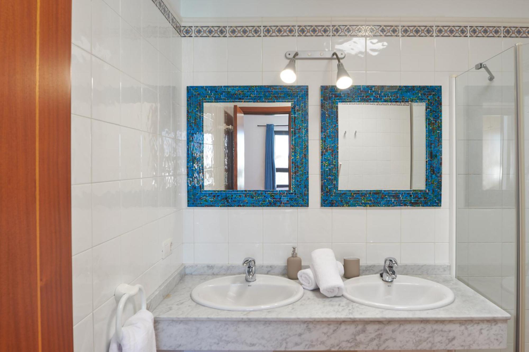 Maria De Timanfaya - Sea And Mountains Views, Pool, Wifi, 15 Minutes Walk To Marina Rubicon Ferienhaus *