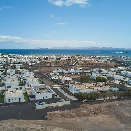 Bungalow Maria De Timanfaya - Sea And Mountains Views, Pool, Wifi, 15 Minutes Walk To Marina Rubicon Playa Blanca  Exterior foto