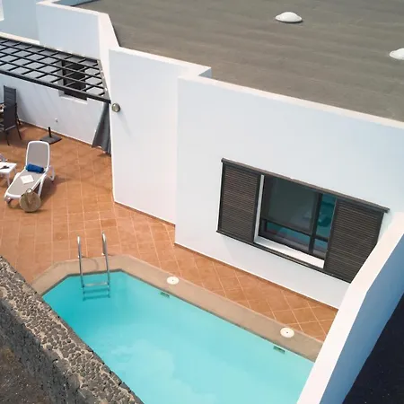 Bungalow Maria De Timanfaya - Sea And Mountains Views, Pool, Wifi, 15 Minutes Walk To Marina Rubicon Playa Blanca  Exterior foto
