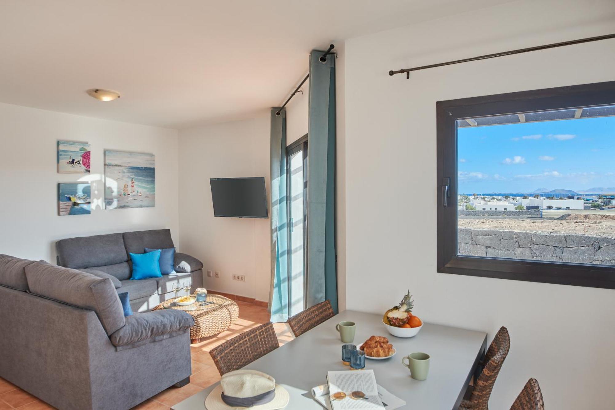 Maria De Timanfaya - Sea And Mountains Views, Pool, Wifi, 15 Minutes Walk To Marina Rubicon *